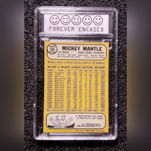 Mickey Mantle Topps Autograph Baseball Card Mint Condition Graded 10 Gem Mint - Picture 2 of 2